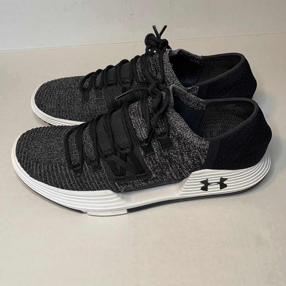 UNDER ARMOUR WOMENS SPEEDFORM AMP 3 BLACK SIZE 12